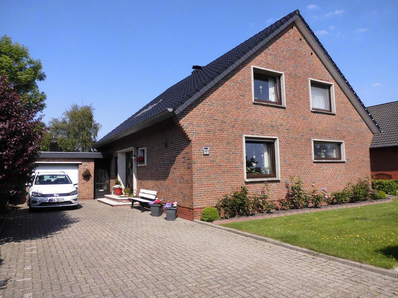 Haus Sabine — 4-Star Luxury Hotel in Butjadingen, Germany