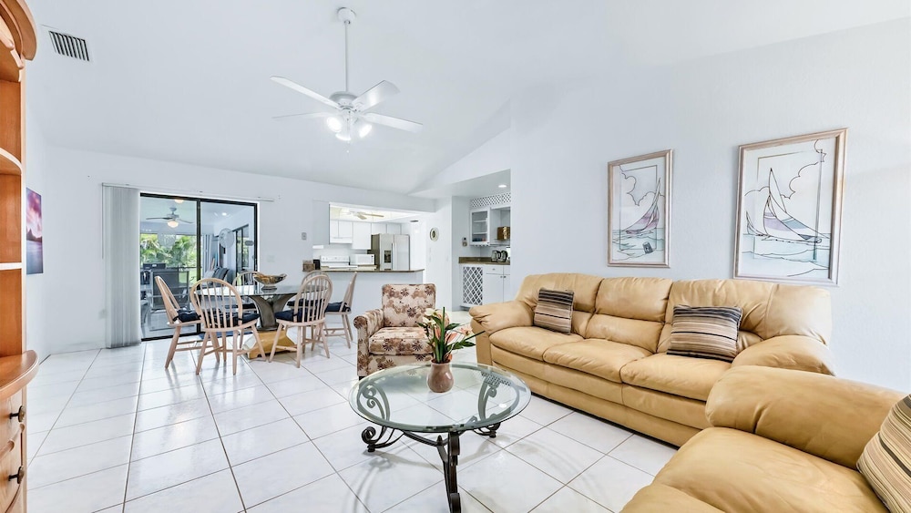 850 Ellicott Circle nw in Port Charlotte, United States