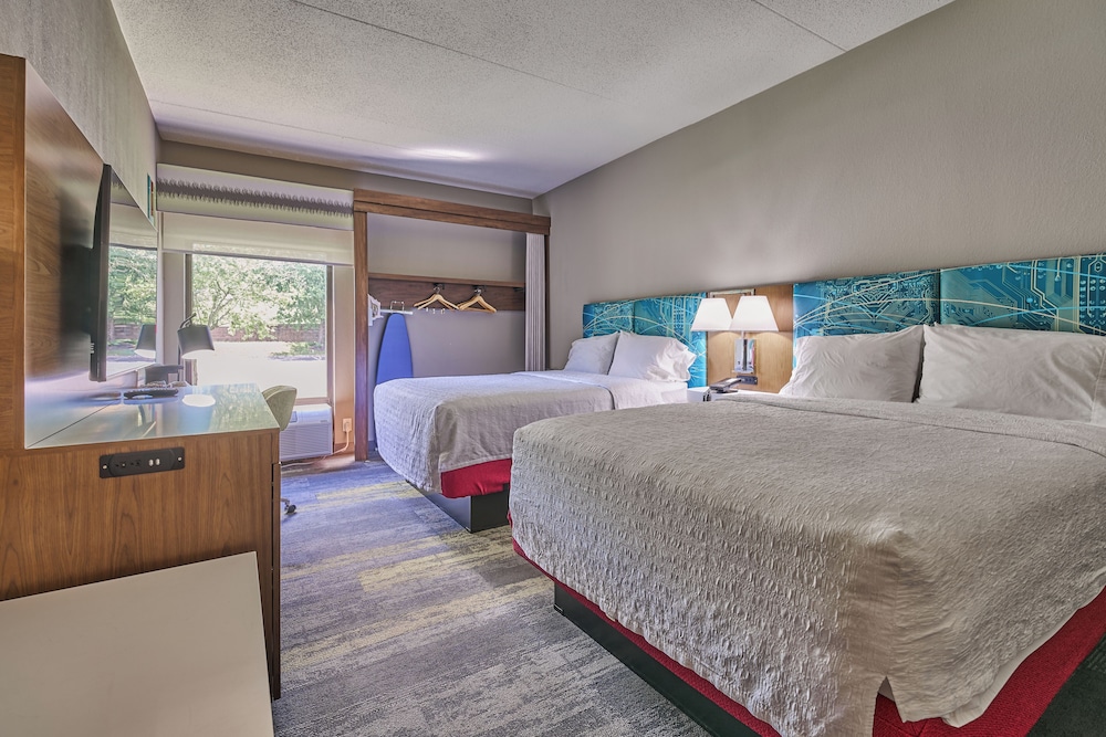 Hampton Inn Flemington - photo 14