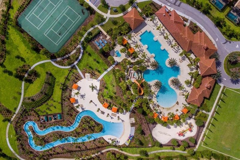 Solterra Resort Homes — 4-Star Luxury Hotel in Davenport, United States