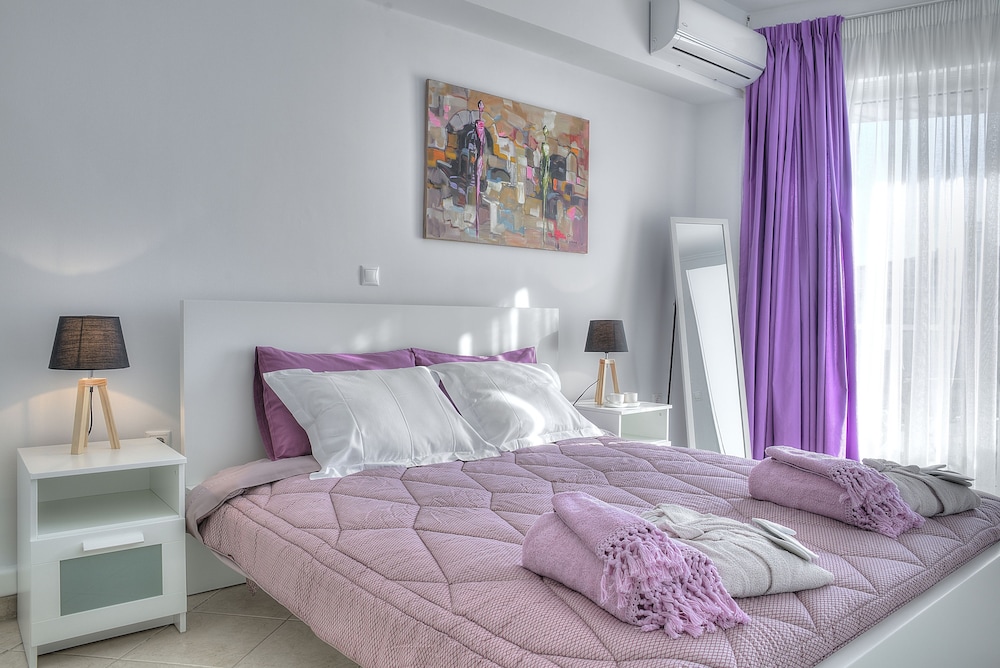 Downtown Glyfada smart apartment — 4-Star Luxury Hotel in Athens, Greece