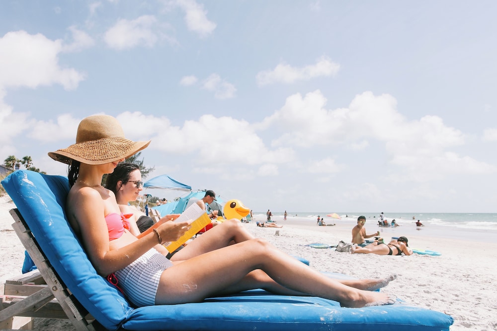 Gulfside Resorts & Indian Rocks Inn - last minute hotel in Indian Rocks Beach