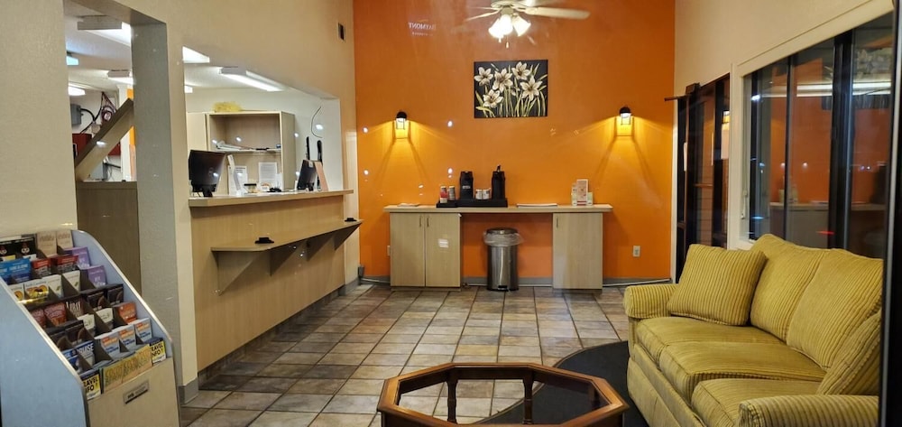 Knights Inn Florence - photo 2