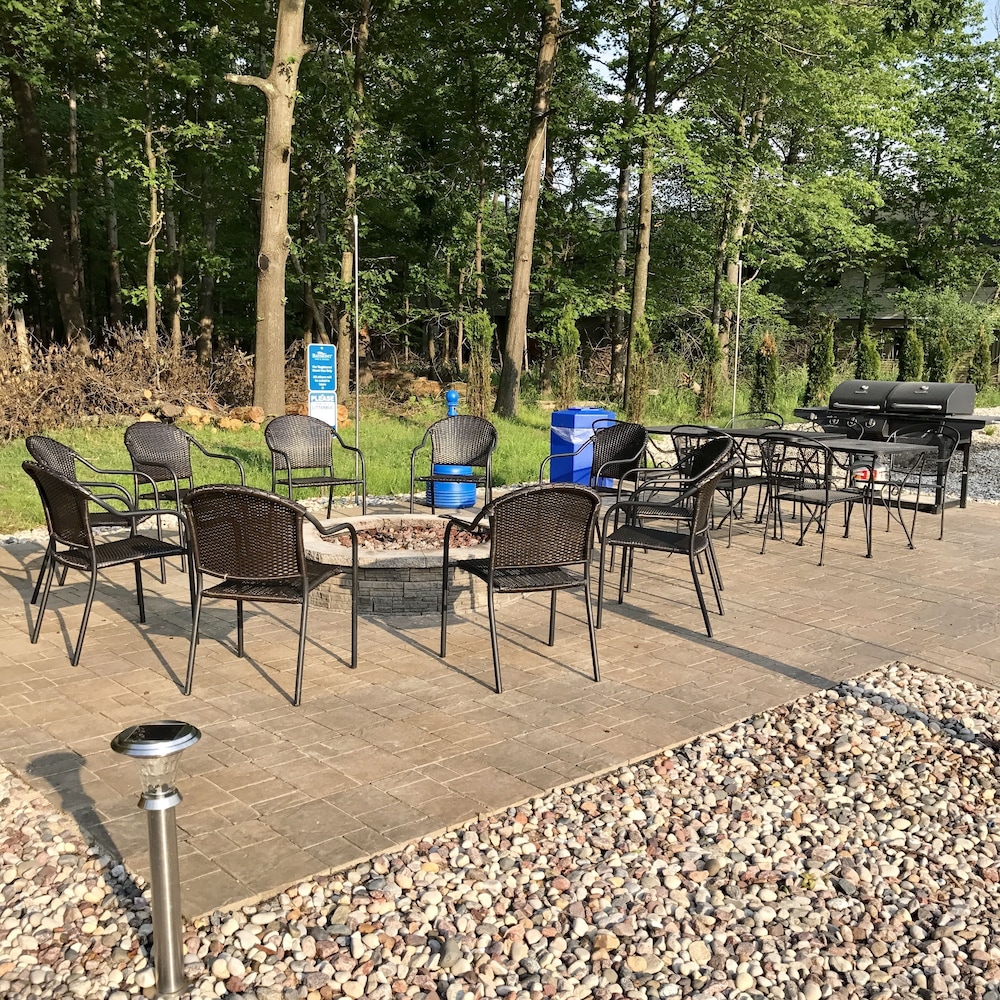 Baymont by Wyndham Stevens Point - photo 62