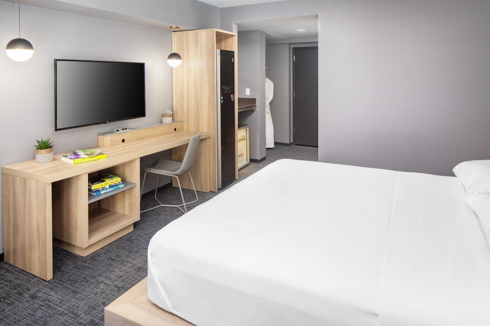 Henn na Hotel New York - photo 2