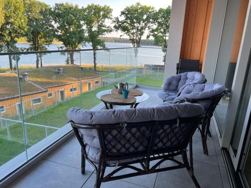 Przystań u nas Apartament Stranda B nad jeziorem Kisajno — 4-Star Luxury Hotel in Gizycko, Poland