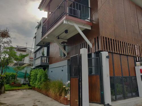 The Hog — hotel in Bangkok Yai