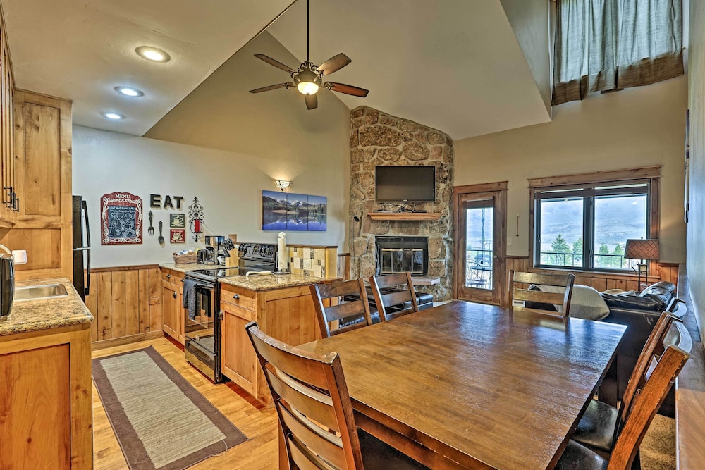 The Inn at Silver Creek Resort Retreat with Balcony - photo 3