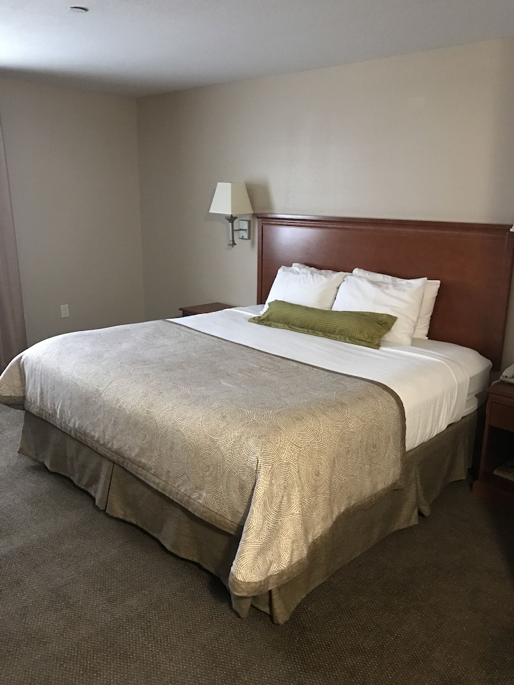 Candlewood Suites La Porte an IHG Hotel - photo 4