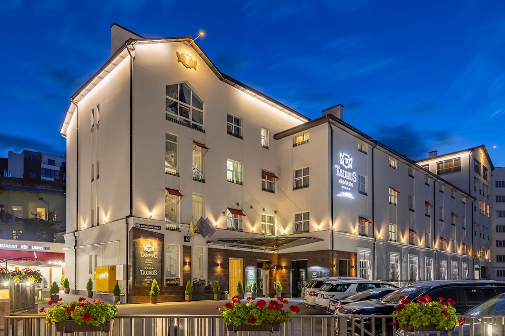 Taurus Hotel & SPA - last minute hotel in Lviv