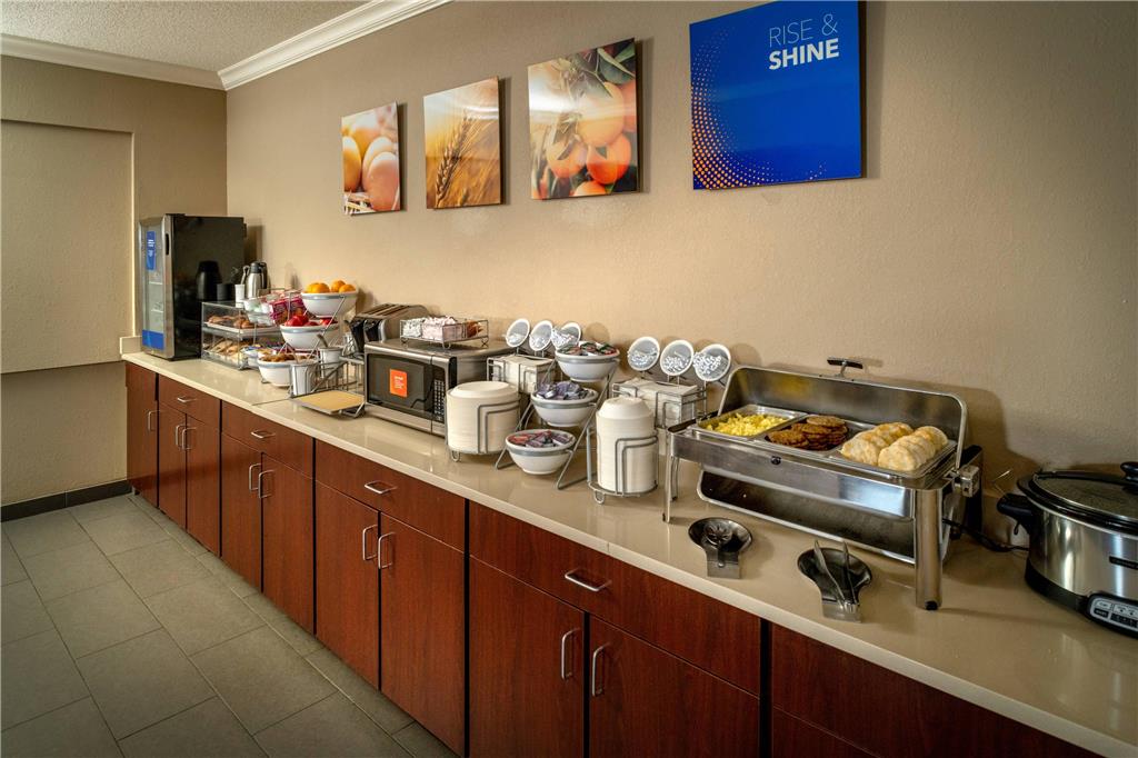 Comfort Suites Prestonsburg West - photo 46