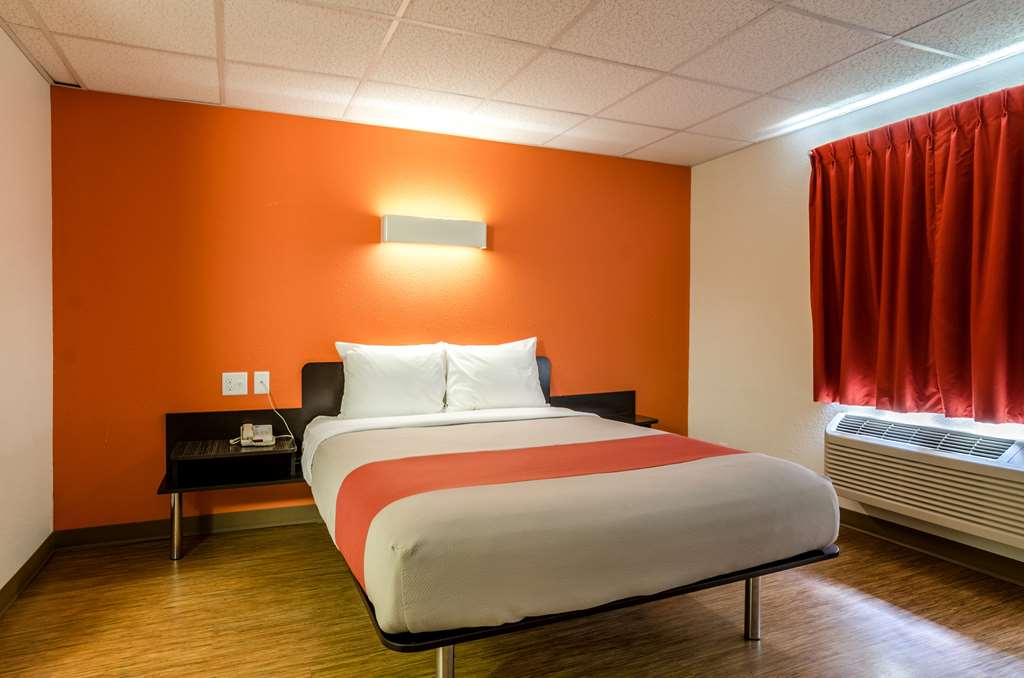 Motel 6 York NE - photo 15