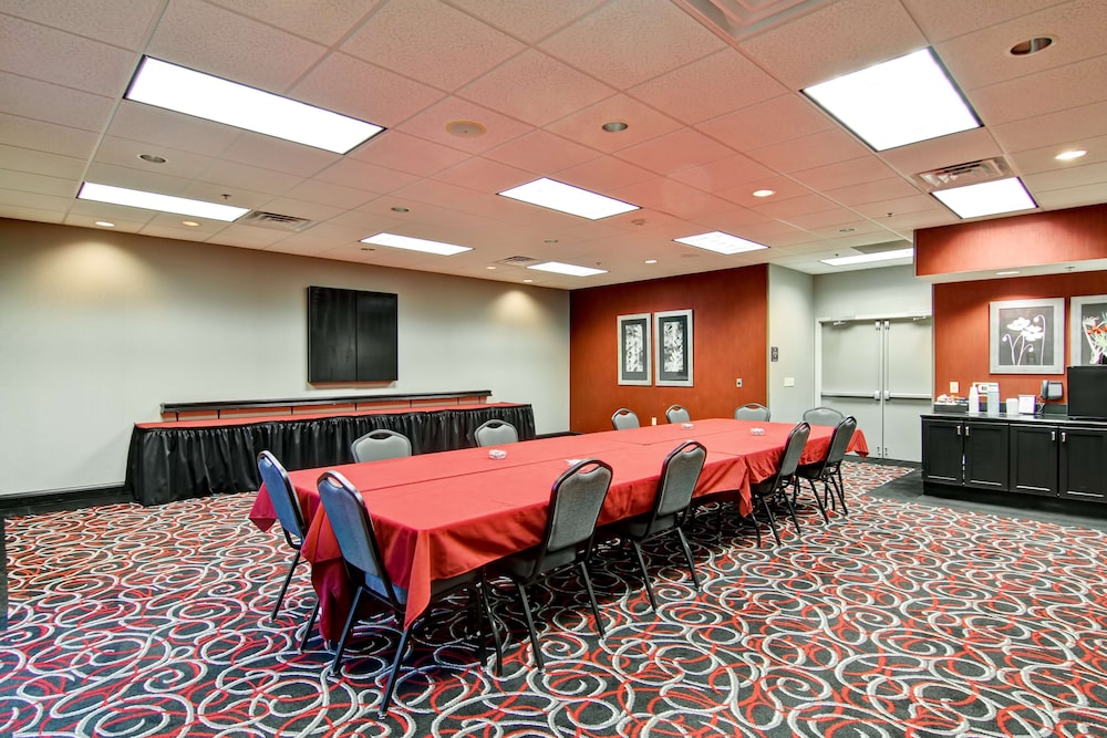 Homewood Suites by Hilton Leesburg - photo 37