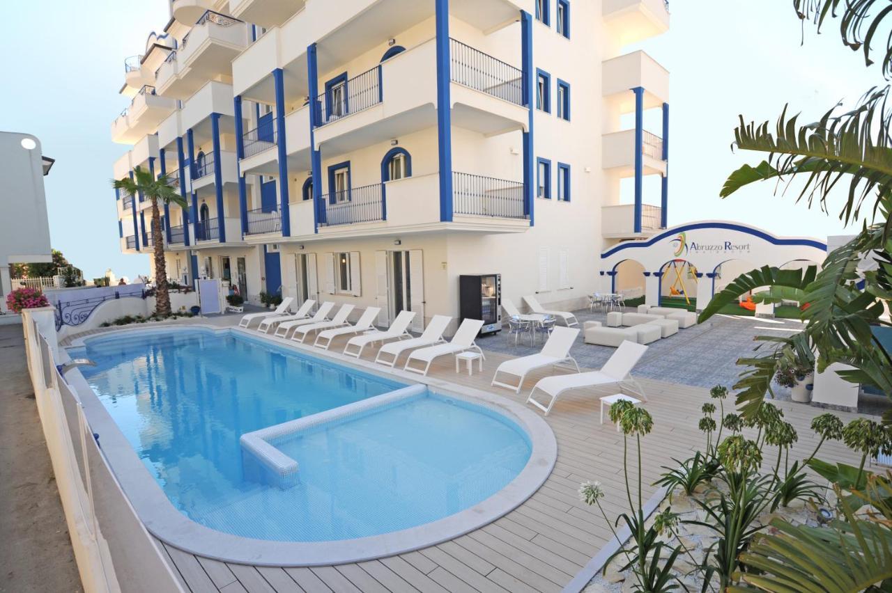 Residence Abruzzo Resort — 4-Star Luxury Hotel in Tortoreto Lido, Italy