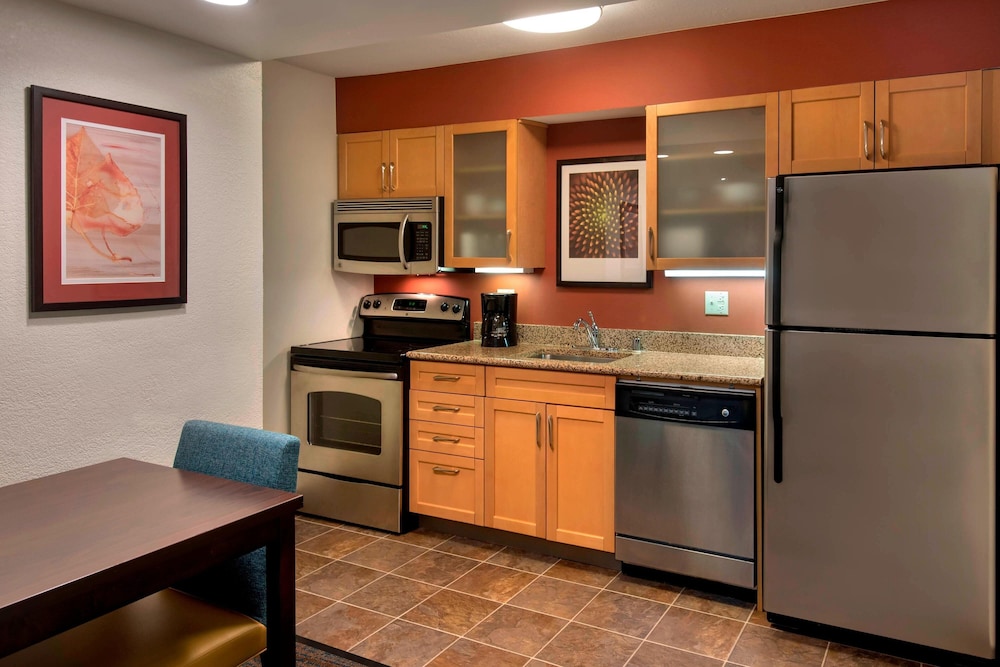 Residence Inn by Marriott Philadelphia Valley Forge - photo 8