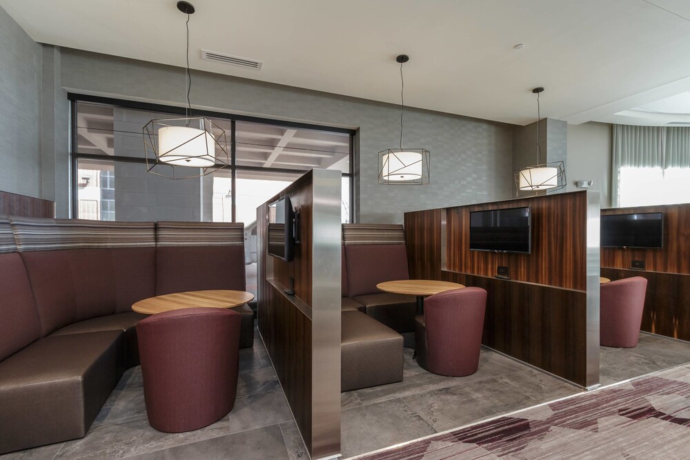 Courtyard by Marriott South Bend Downtown - photo 25