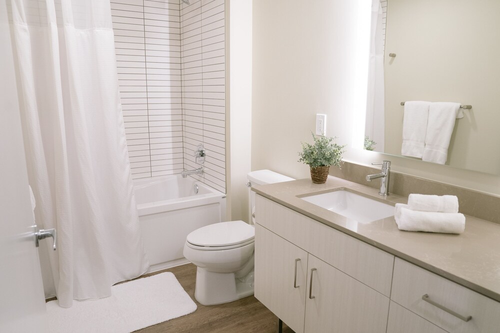 WhyHotel Seattle Belltown Luxe Suites Wall Street - photo 16