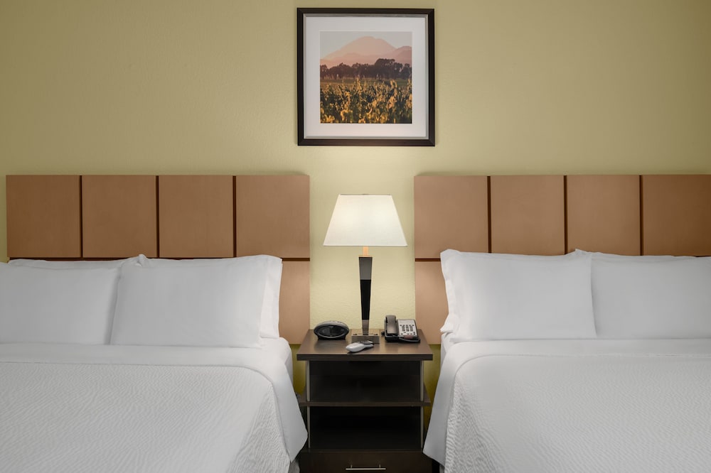 Candlewood Suites Turlock by IHG - photo 26