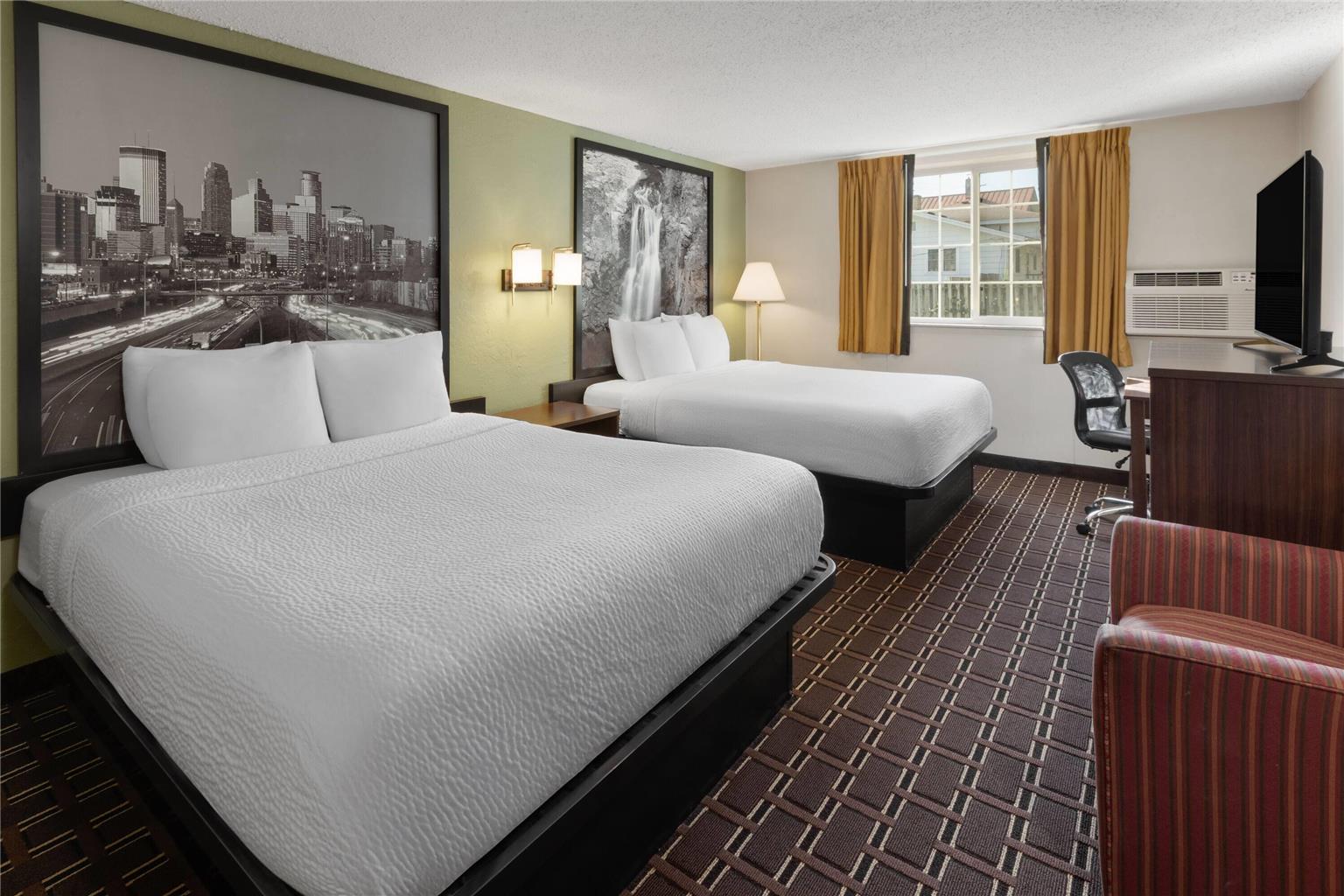 Super 8 by Wyndham Winona MN - photo 18