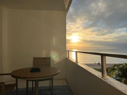 Ocean Manor Tiki Sunset Retreat - photo 24