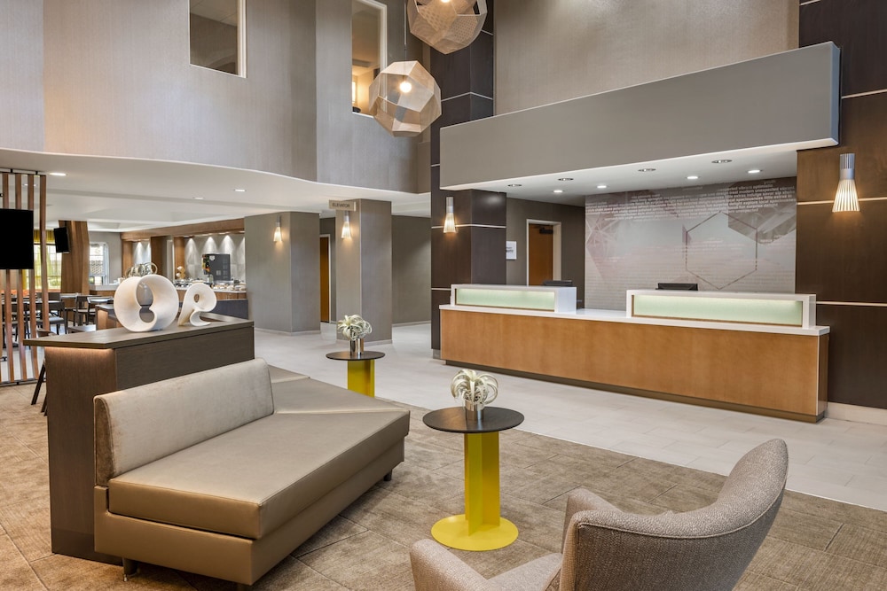 SpringHill Suites by Marriott Turlock - photo 3