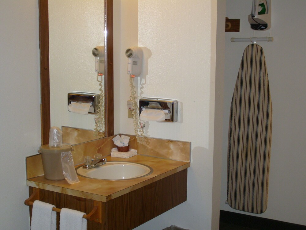 Shanico Inn - photo 13