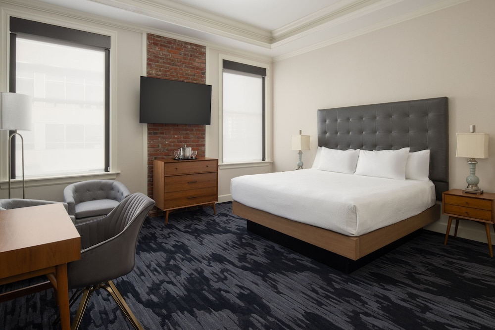 Courtyard by Marriott Tacoma Downtown - photo 33