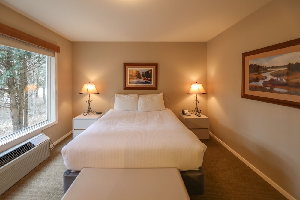 Meadow Lake Resort & Condos - photo 18