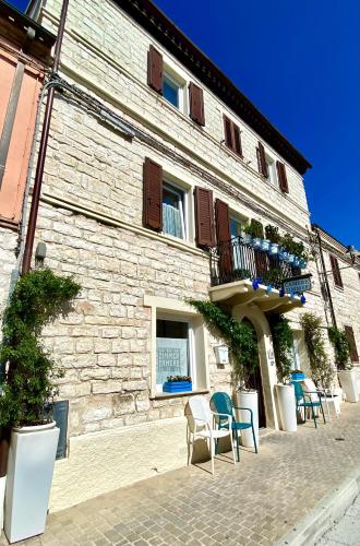 Zimmer Camere — 4-Star Luxury Hotel in Sirolo, Italy