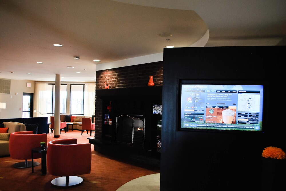 Courtyard by Marriott Salina - photo 2