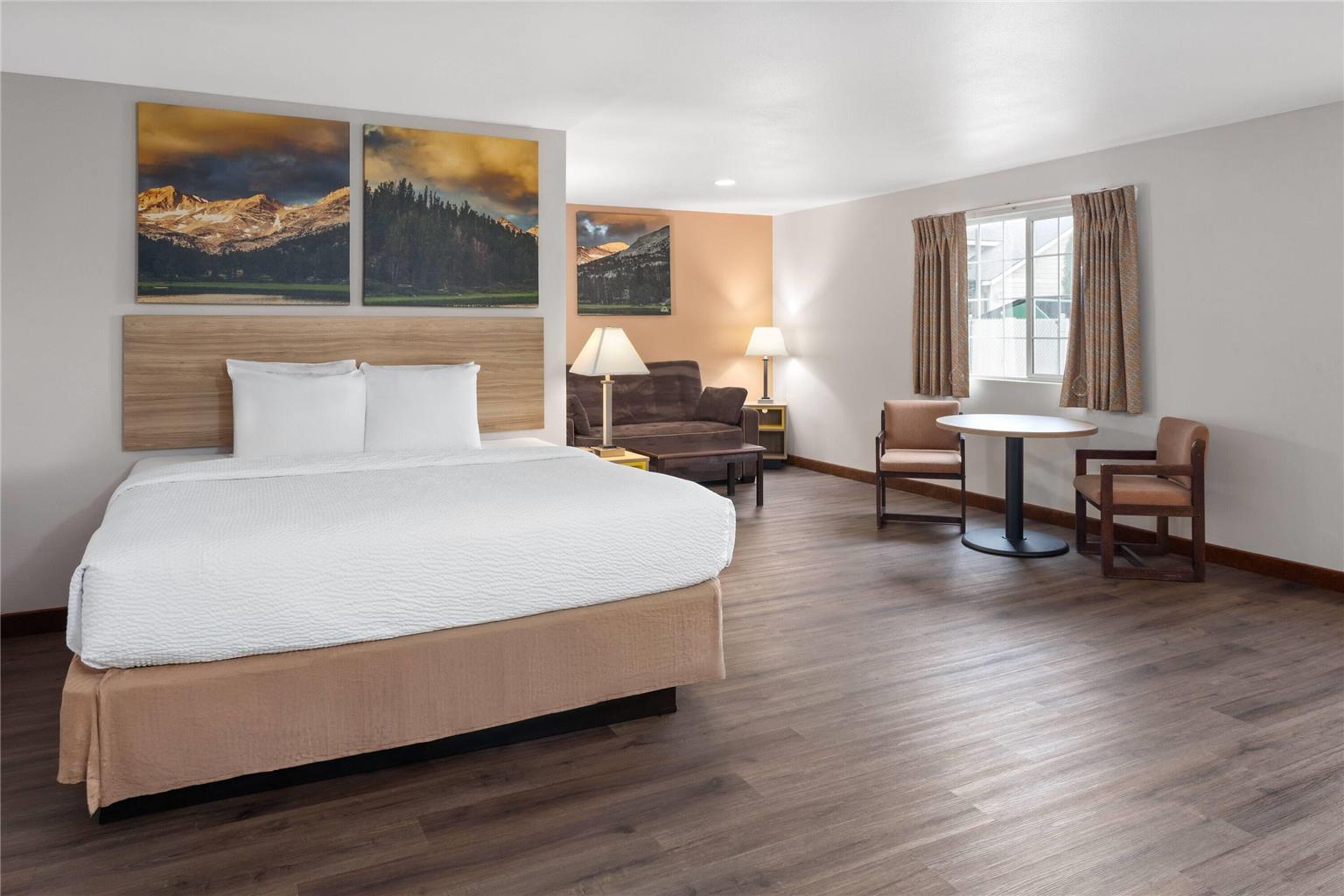 Days Inn & Suites by Wyndham Spokane Airport Airway Heights - photo 21