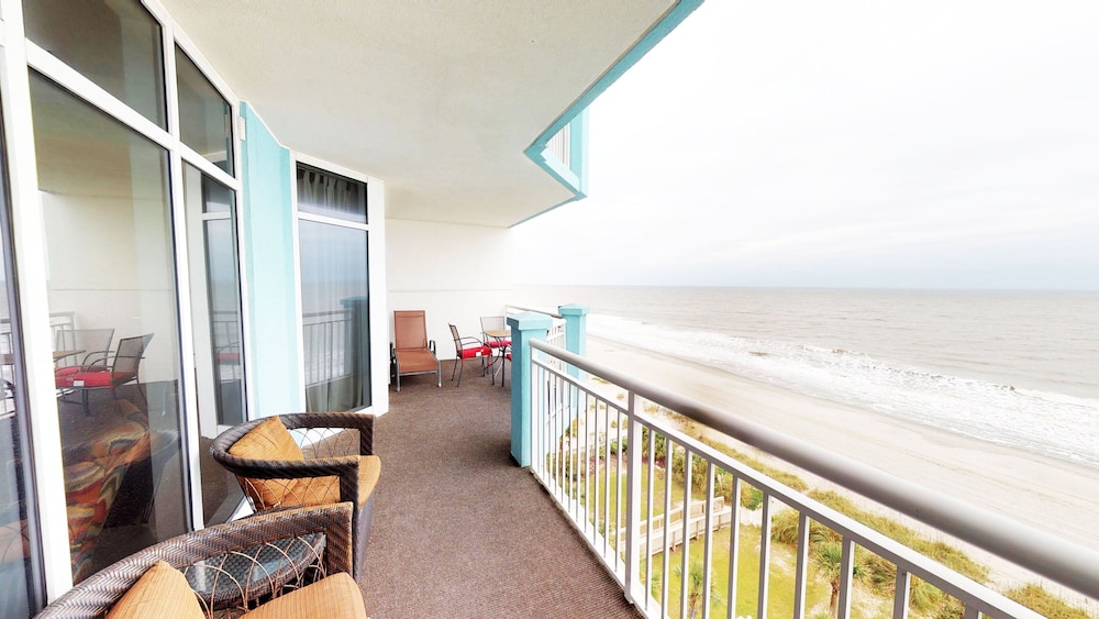 Ocean Blue 703 - carbon neutral hotel in Myrtle Beach