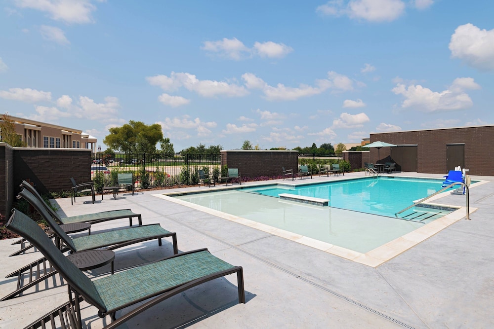 SpringHill Suites by Marriott Dallas Richardson University Area - photo 18