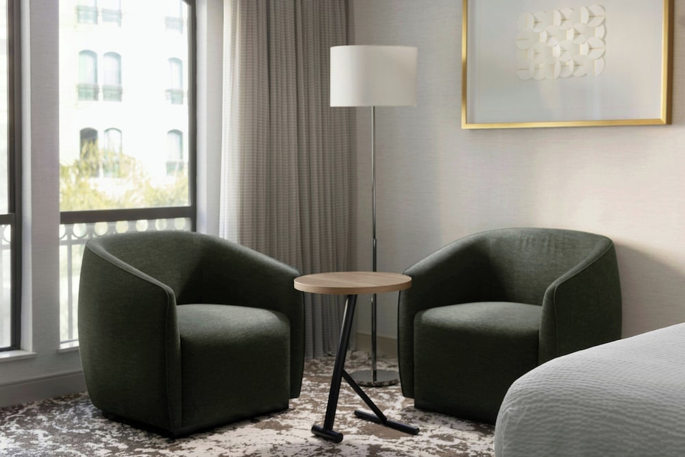 Courtyard by Marriott Pasadena Old Town - photo 20