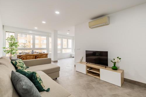 Modern Apartment Steps from the Beach — 4-Star Luxury Hotel in Torrox, Spain