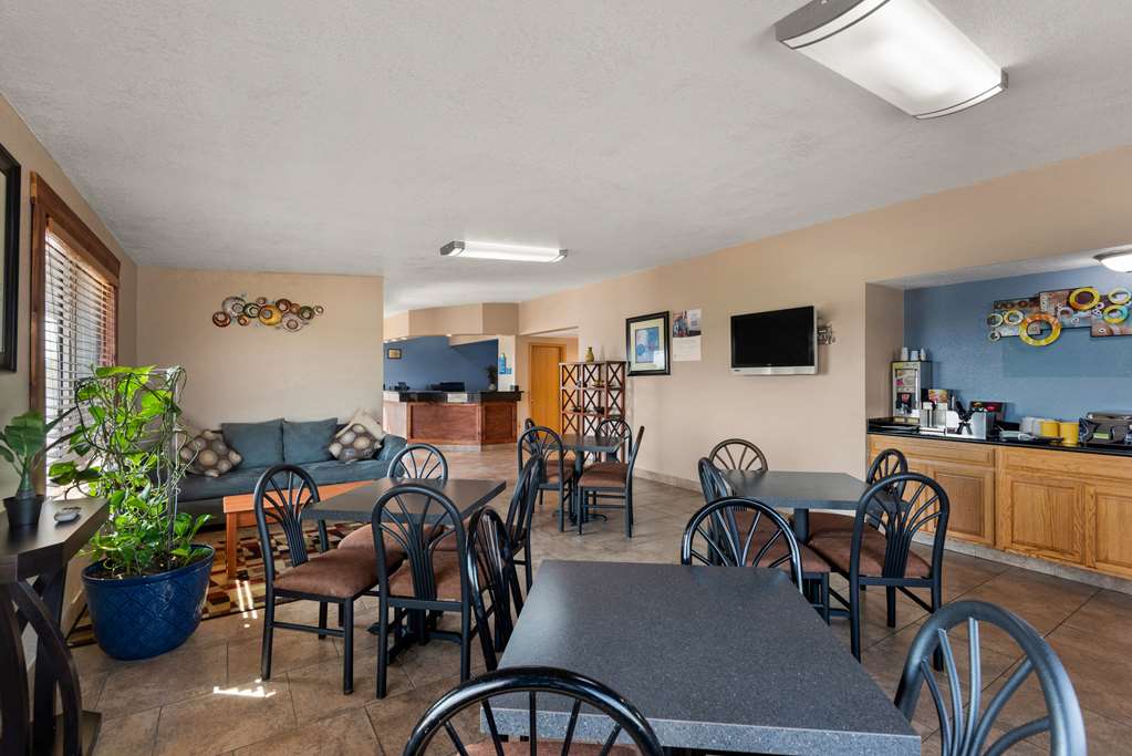 Days Inn by Wyndham Newton - photo 16