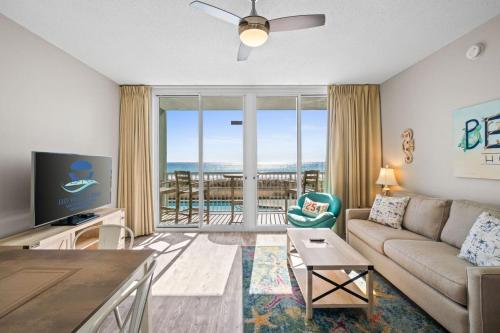Beach Front No Worries Beach Happy 208 Free Activities Included — 4-Star Luxury Hotel in Fort Walton Beach, United States