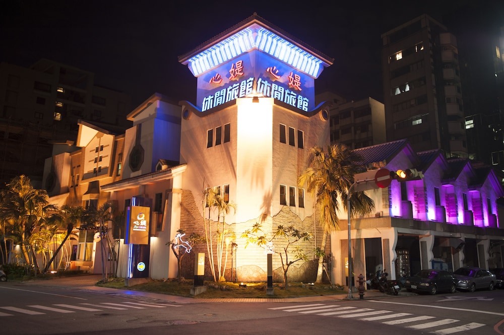 Shining Motel - last minute hotel in Taichung