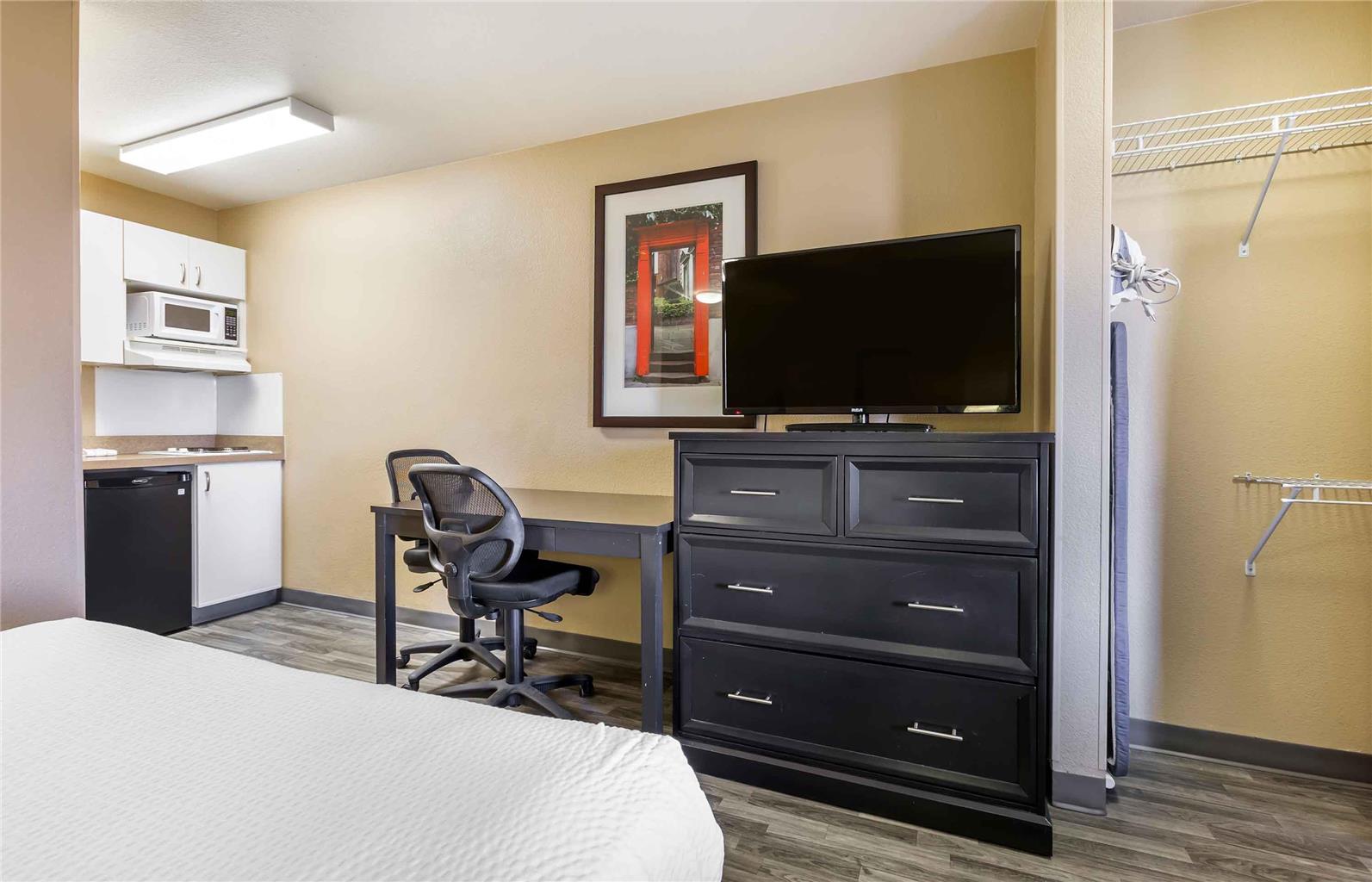 Extended Stay America Suites Albuquerque Airport - photo 29
