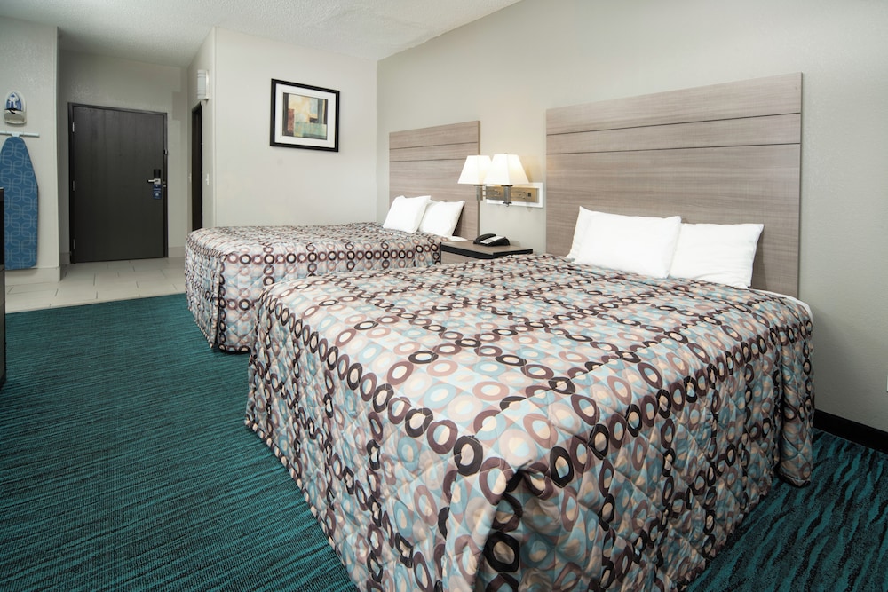 BridgePointe Advantage by BPhotels - photo 9