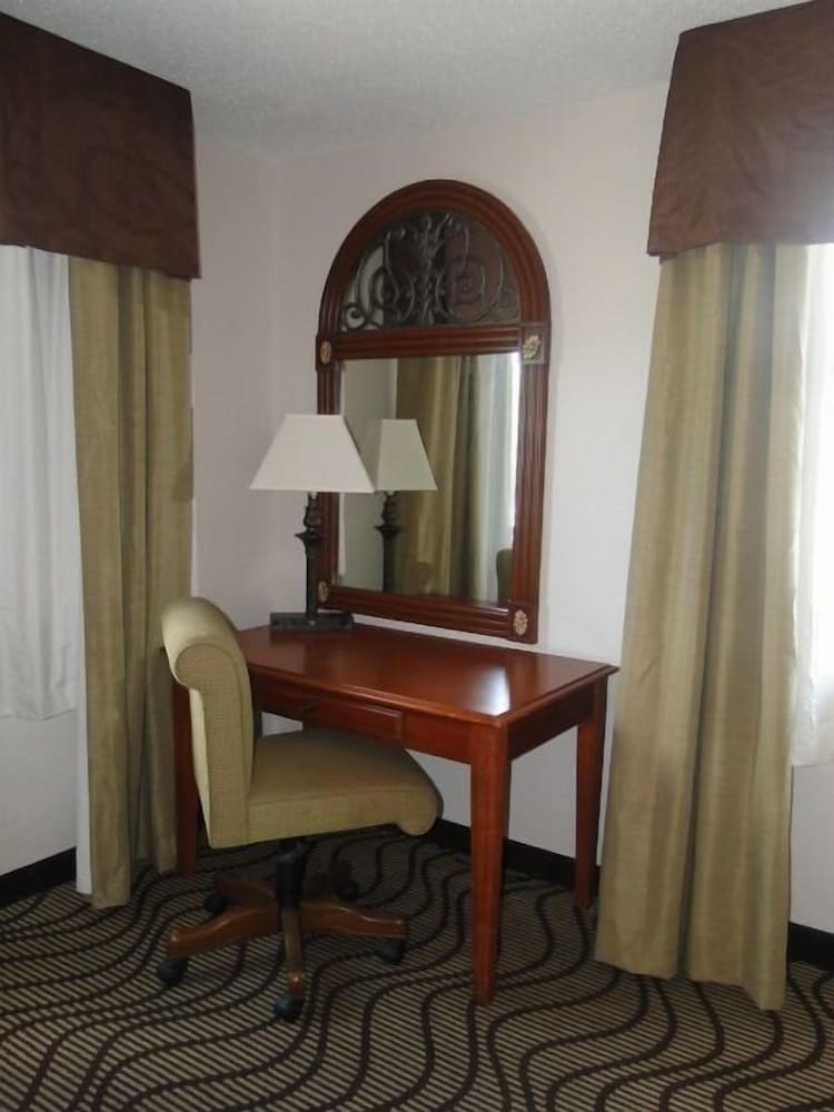 Oscoda Lakeside Hotel - photo 6