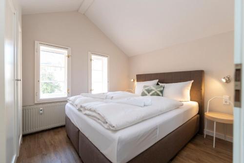 Villa Doctores Remise 07 — 4-Star Luxury Hotel in Neuhof, Germany