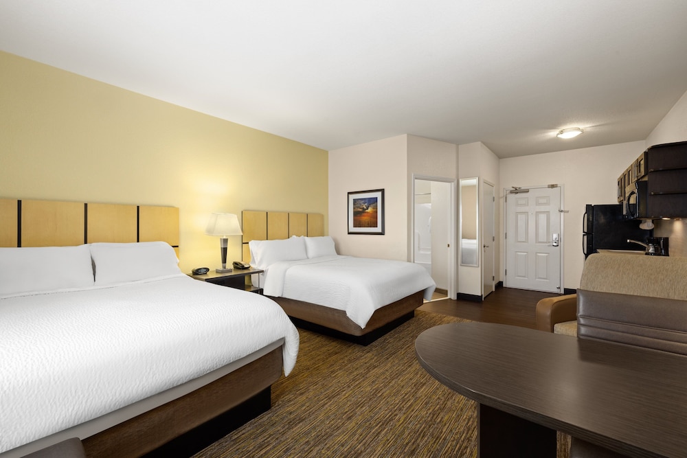 Candlewood Suites Bismarck by IHG - photo 26