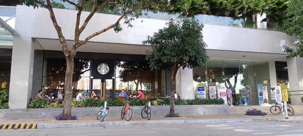 condominium rentals at Mactan Newtown — 4-Star Luxury Hotel in Lapu-Lapu City, Philippines