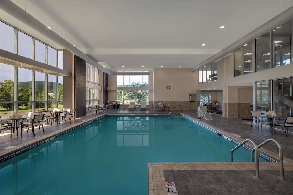Home2 Suites by Hilton Bristol - photo 28