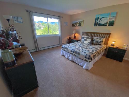 F4 Warm Fairway Village Townhome mountain views and large lawn So much to do - photo 23