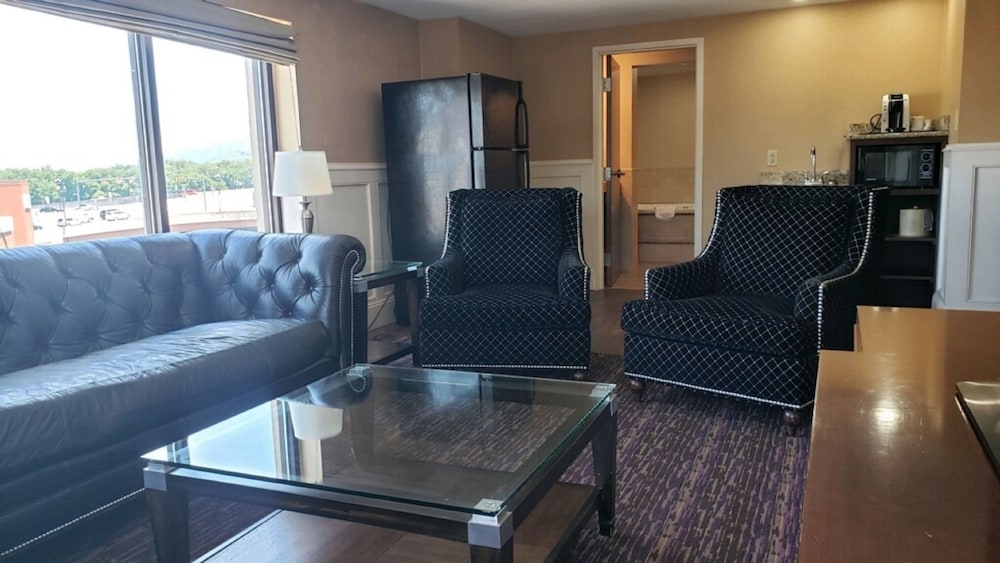Holiday Inn Williamsport by IHG - photo 16