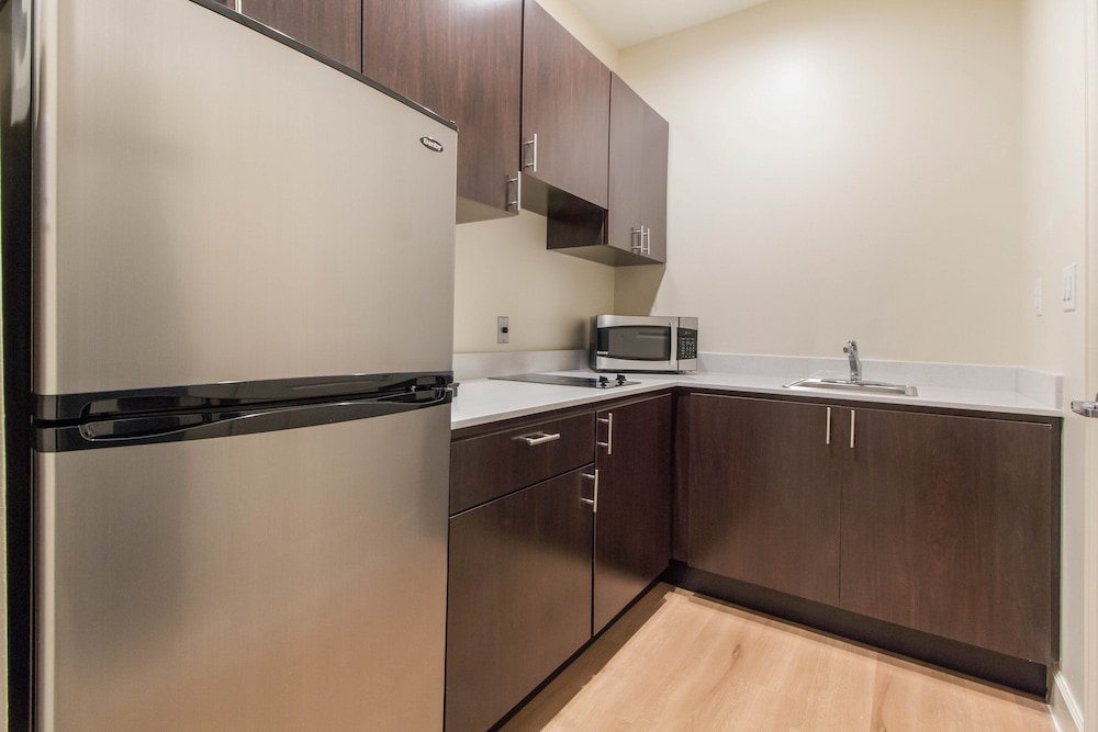 Red Roof Inn Houston Willowbrook - photo 13