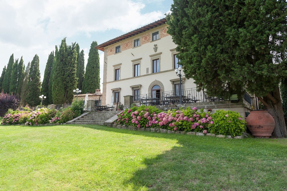Villa Campestri Olive Oil Resort — Vicchio — photo 2
