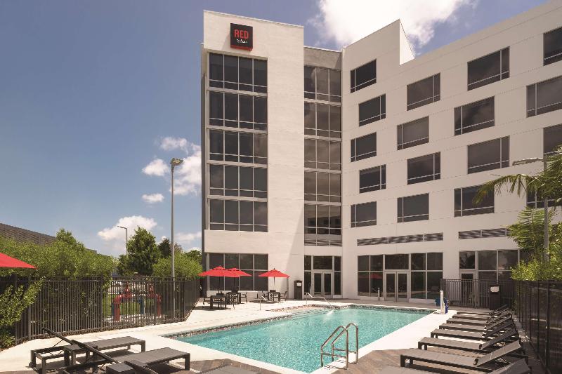 Kompose Boutique Hotel Miami Airport - photo 32